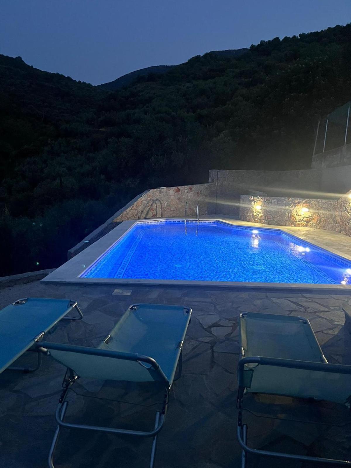 Maison Charme Avec Piscine Privee, Pres De La Mer A Sappounakeika, Tyros Sapounakeika Bagian luar foto