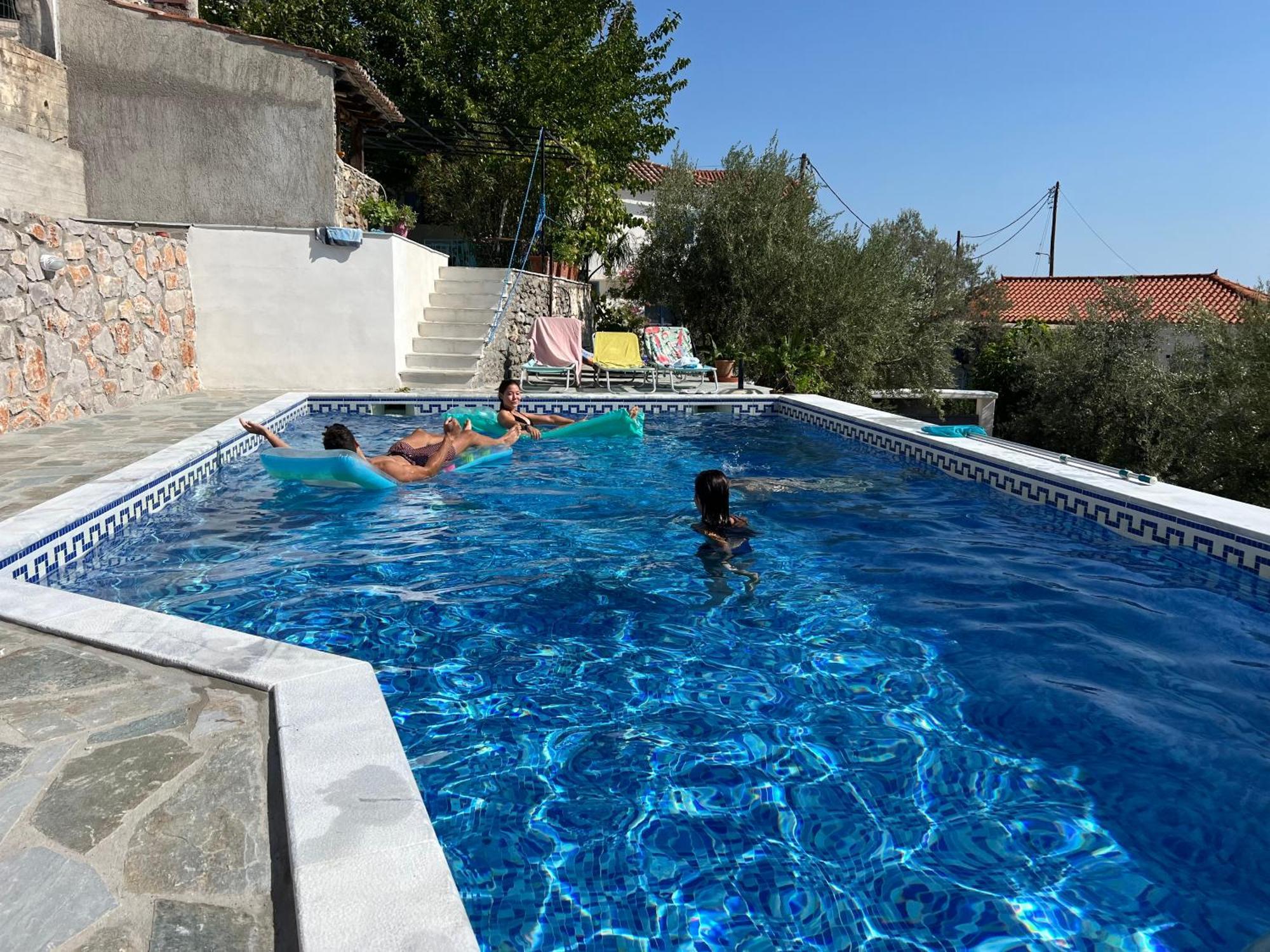 Maison Charme Avec Piscine Privee, Pres De La Mer A Sappounakeika, Tyros Sapounakeika Bagian luar foto